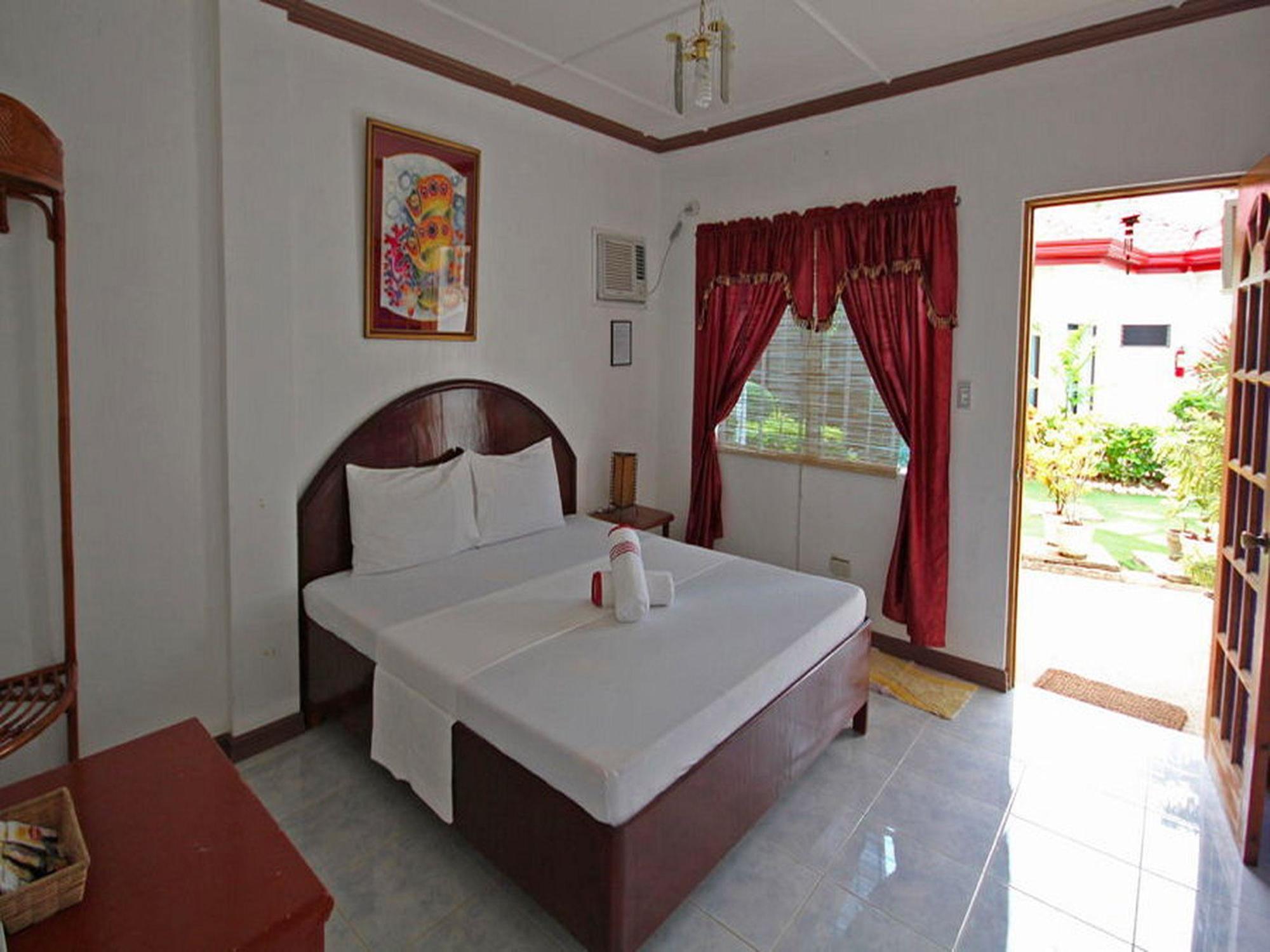 Hôtel Isis Bungalows à Panglao Extérieur photo